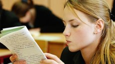 Форма проведения итогового сочинения в школе не изменится до 2019 года