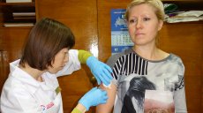 Профком организовал бесплатную вакцинацию против гриппа
