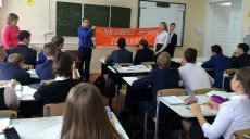 В Лениногорском районе профсоюзные уроки прошли в 12 учреждениях образования