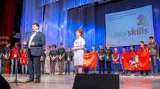 Председатель профкома и наставник подготовила серебряного призера чемпионата JuniorSkills