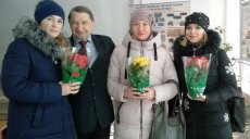 Милым дамам от профсоюза