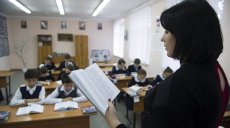 Число работающих на двух ставках учителей выросло в два раза