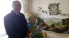 Труженица тыла и педагог из Тетюш отметила 95-летие