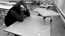Ученики бьют учителей в три раза чаще, чем учителя учеников