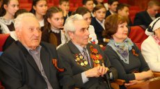 Ветераны рассказали о своих подвигах школьникам