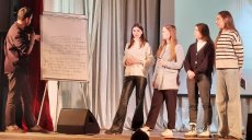 Молодых педагогов учили управлять эмоциями