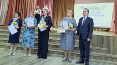 Весь этот мир творит учитель