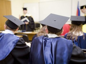 Вузы получили разрешение присуждать ученые степени