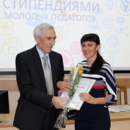Фотография с репортажа «Профсоюзные стипендии молодым педагогам »