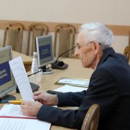 Фотография с репортажа «Заседание президиума 20 апреля»